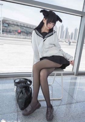 年轻漂亮的隔壁中文字幕